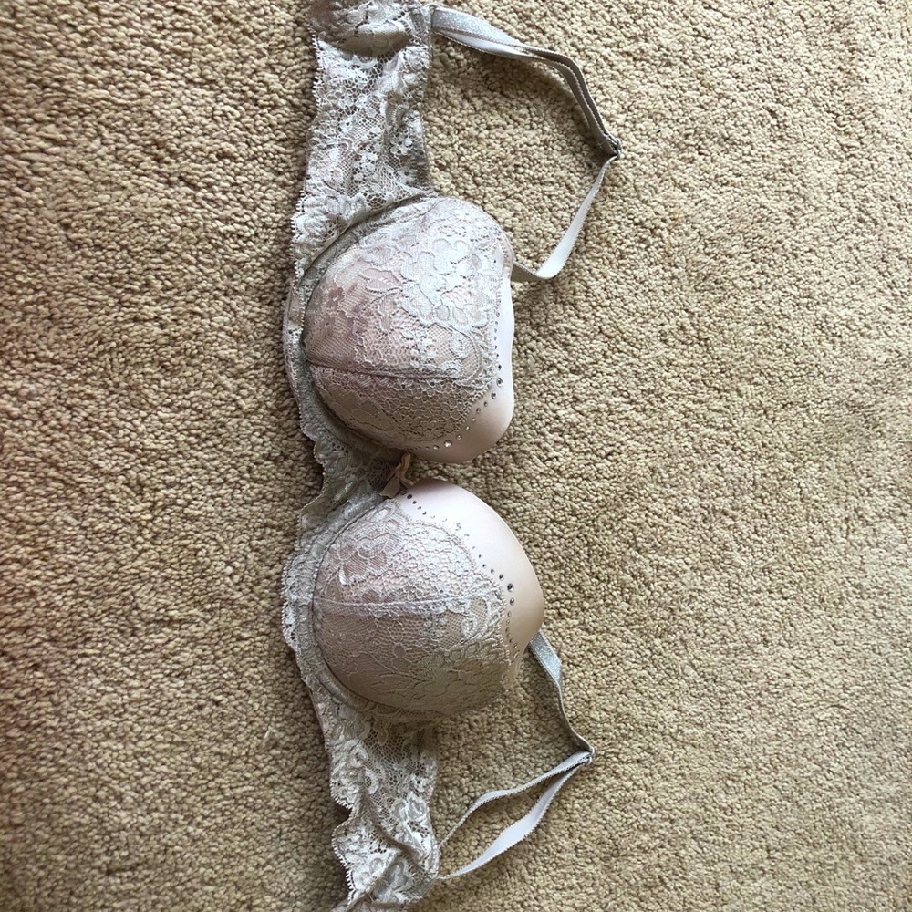Victoria’s Secret Demi Bra